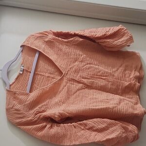 Zara Vneck Adjustable Ruched Sleeves Peach Small